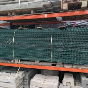 Panneau de clôture, grillage rigide